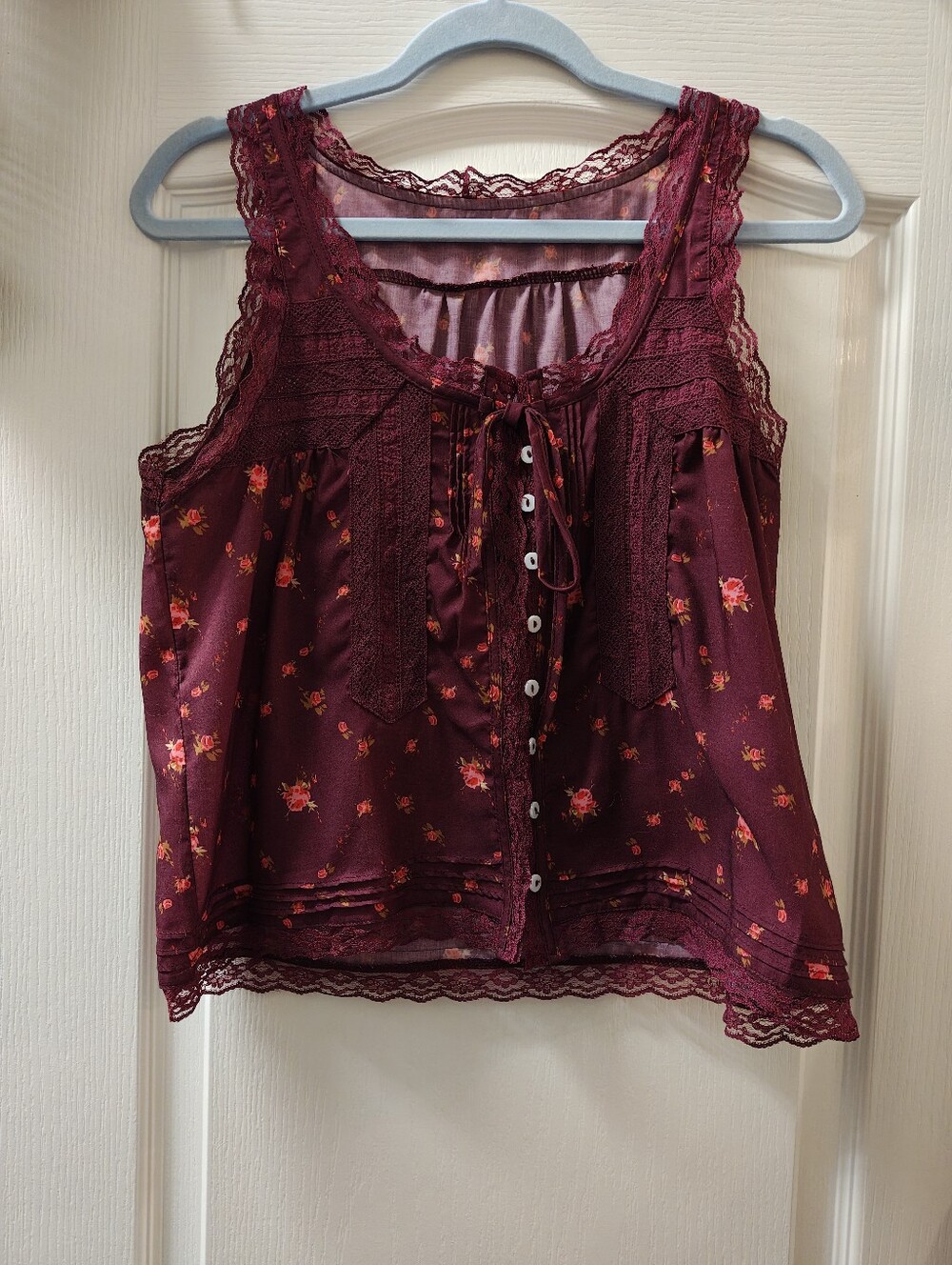 Lace-Trim Floral Tank Top - Burgundy